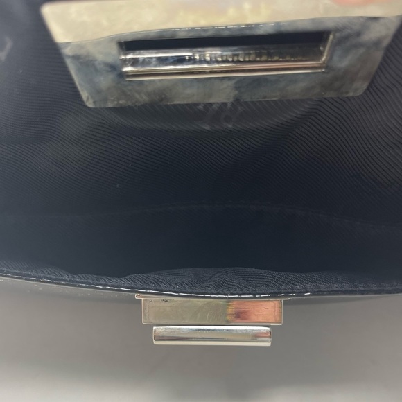 Lauren Ralph Lauren Purse Black Patent Leather Lined Inside and Outside Pockets - Picture 7 of 13